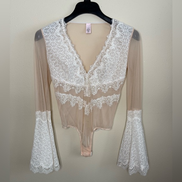 Victoria's Secret Tops - Vintage Victoria’s Secret Lace Mesh Bodysuit Sheer Bell Sleeve Y2K Romantic Top